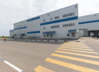 “aliexpress росія” відкрила перший власний склад: доставка буде ще швидше