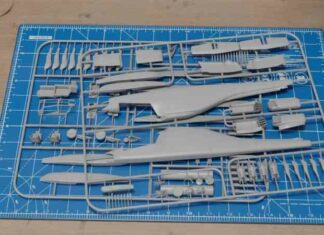 Для симулятора збору моделей model builder доступна демонстрація для пк в steam