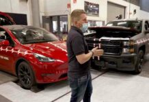 У роботі над пасивною безпекою своїх електромобілів tesla використовує передові методи