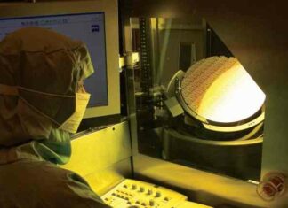 Дефіцит чіпів радикально змінив ринок напівпровідникових компонентів