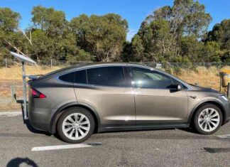 Ентузіаст наділив tesla model x супутниковим інтернетом spacex starlink – до 200 мбіт/с на 100 км / год