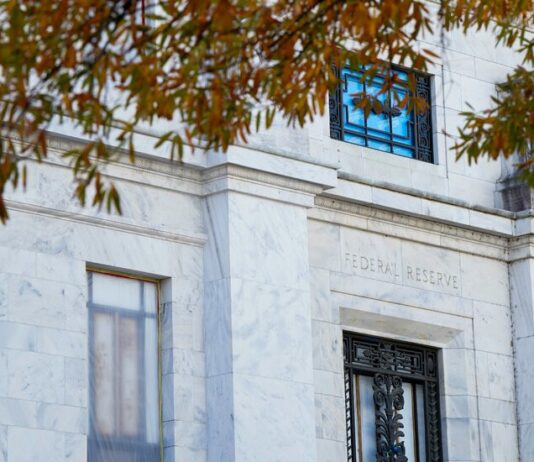 Технологічні гіганти та Федеральна резервна система підтримують оптимізм інвесторів