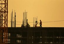 Будівельники заробляють на бумі ШІ