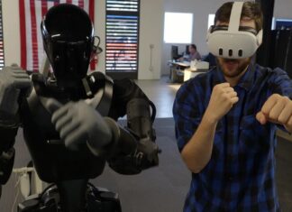 Foundation Robotics Phantom MK1: на крок ближче до озброєних гуманоїдів? 🤖