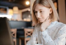 Захистіть своє цифрове життя в дорозі: чому мандрівникам потрібна надійна онлайн-захист