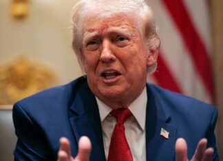 Trump T1: Поява в документах FCC підтверджує реальність смартфона