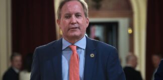 Зліт генерального прокурора Техасу Кена Пакстона: Як стратегія MAGA перекроює американське право