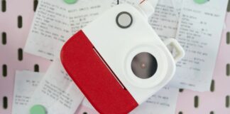 Poetry Camera: чарівний гаджет на стику новизни та душі