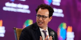 Anthropic чинить опір багатомільярдному зльоту оцінки на тлі гонки озброєнь у сфері ІІ