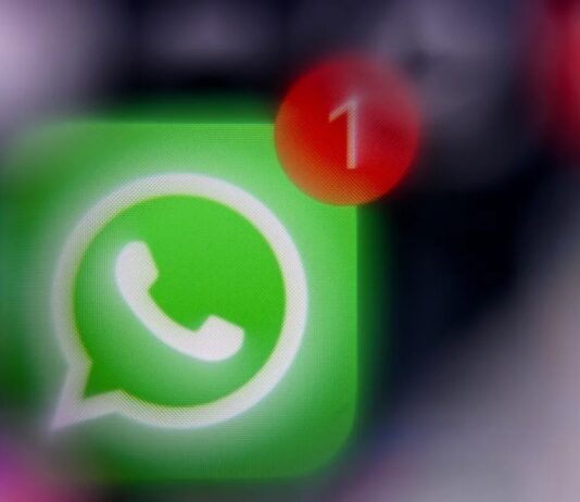 Фірма-розробник шпигунського ПЗ обманом змусила користувачів WhatsApp встановити підроблену версію програми