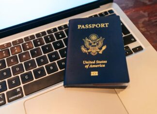 Як продовжити закордонний паспорт США онлайн: Повне керівництво