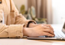 Оптимізуйте свій робочий процес: ChatPlayground AI пропонує довічний доступ зі знижкою 90%