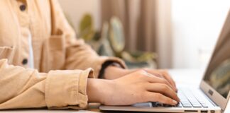 Оптимізуйте свій робочий процес: ChatPlayground AI пропонує довічний доступ зі знижкою 90%