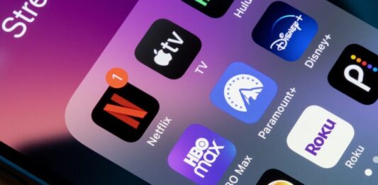 Peacock приєднується до YouTube Premium: масштабна зміна сервісів потокового передавання