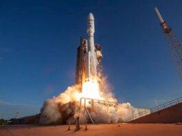 Bagaimana Taruhan Satelit Amazon senilai $255 Miliar Menantang Monopoli Seluler SpaceX