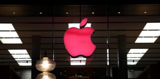 Британський наглядовий орган намагається зруйнувати контроль Apple і Google над платежами в додатках