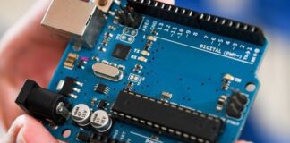 O que é um microcontrolador e como construir um?
